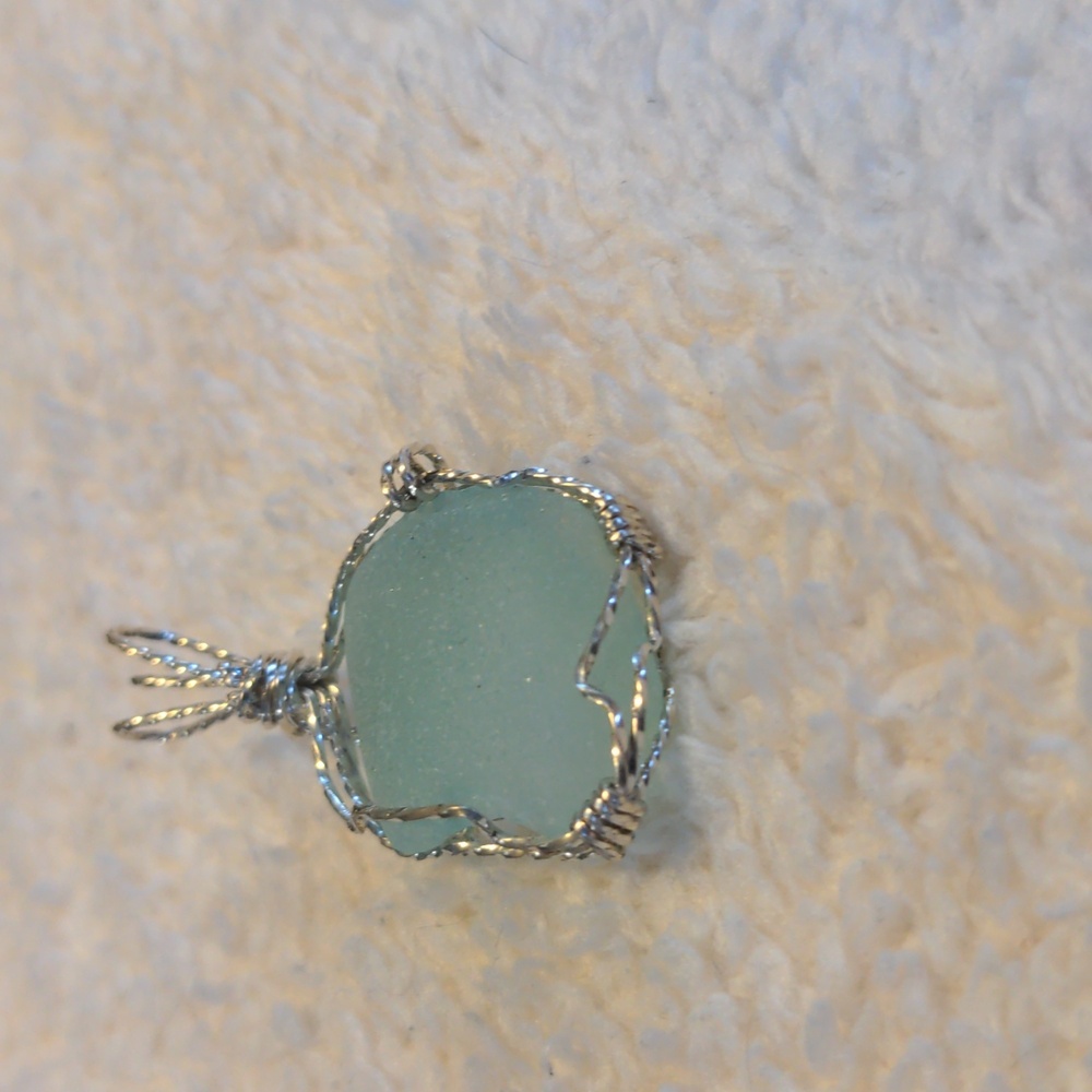 Sterling Silver Wrapped Sea Glass Sea Mist Pendant Cape Cod - Picture 3 of 5